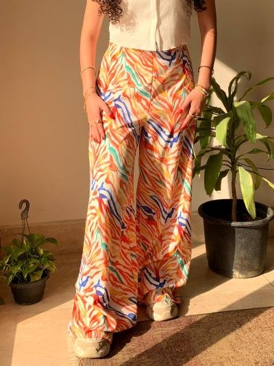 Crepe wide leg pants