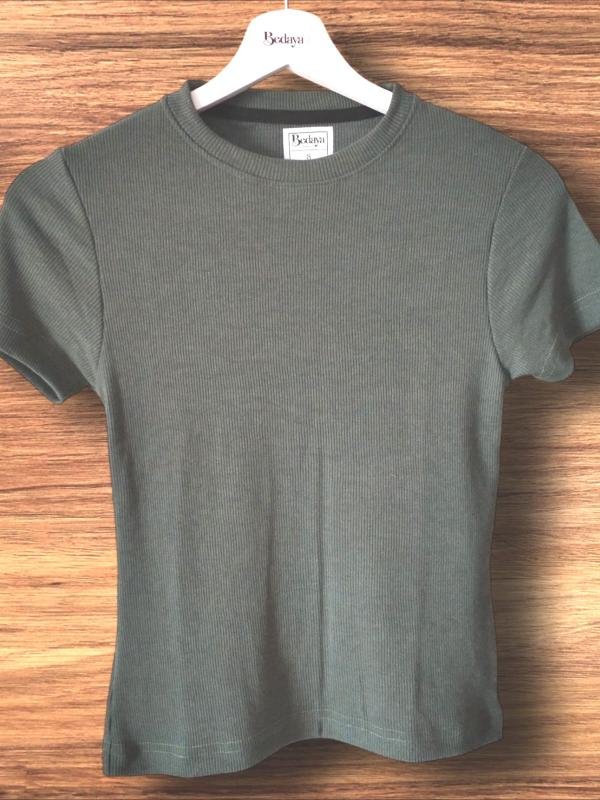 Olive short sleeve cotton basic